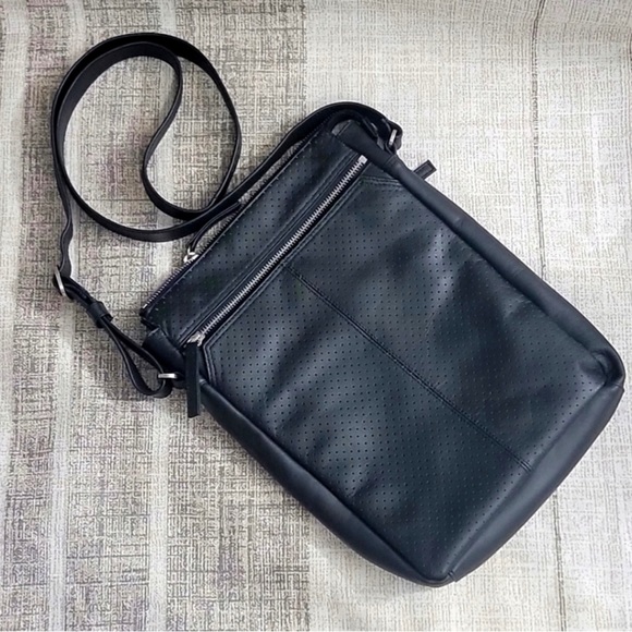 Derek Alexander Other - Derek Alexander Black Leather Crossbody bag in Excellent Condition
